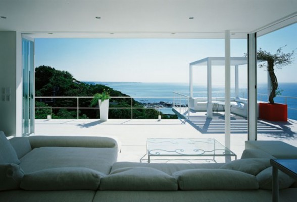 clear beach house decor