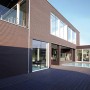 Modern Minimalist Eco Friendly Prefabricated House Designs: Contemporary Prefab Outdoor Space