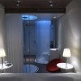 Modern Hotel with Artistic Furniture Interior Design / CitizenM: Modern Artistic Hotel Bathroom Decor