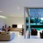 Luxury Beach House Design Ideas for Single Family by BDA Architects: Modern Living Room Decoration Ideas