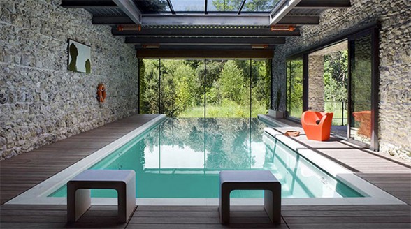 A Contemporary Glass House Architecture - Swimming Pool