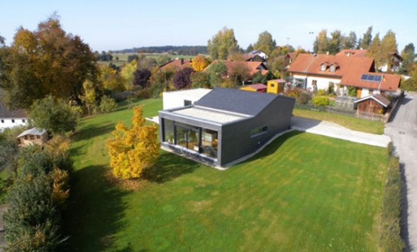 Casa Schierle – Matthias Benz’s Small Green House Plans - Garden