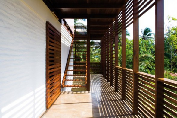Casa Tropical House, Brazilian Holiday House Design - Stairs
