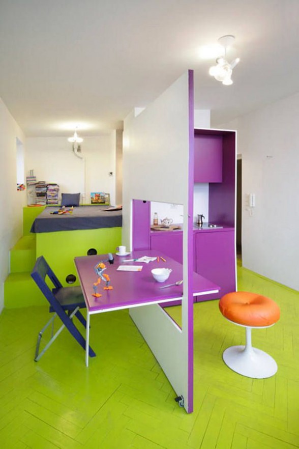Cheerful Apartment by Jakub Szczesny - Reading Desk