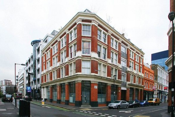 Contemporary Apartment Design in Classy City London - Building