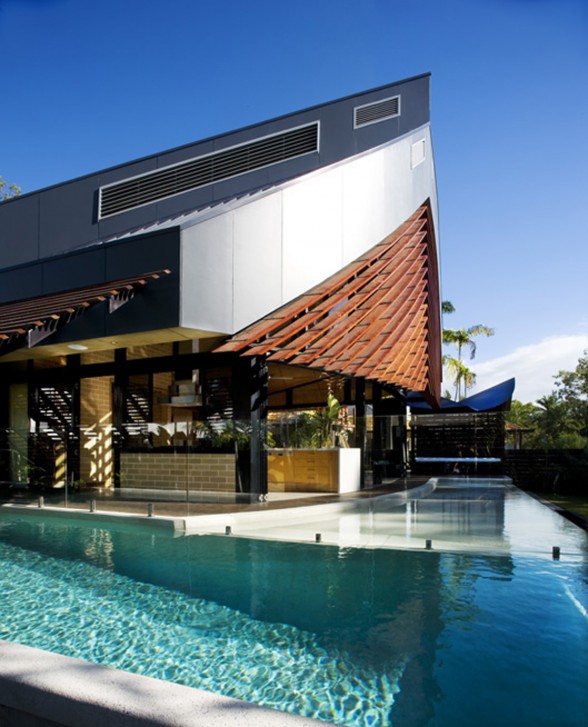 Exotic Contemporary Luxury Home Design by Wright Architect - Swimming Pool
