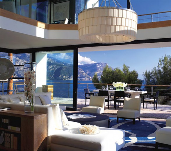 France Luxury and Elegant Villa - Livingroom