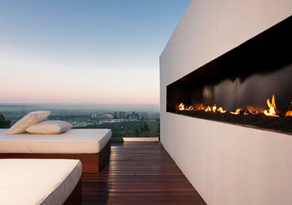 Luxury House Architecture with Outdoor Entertainment Area by Marc Canadell - Roof