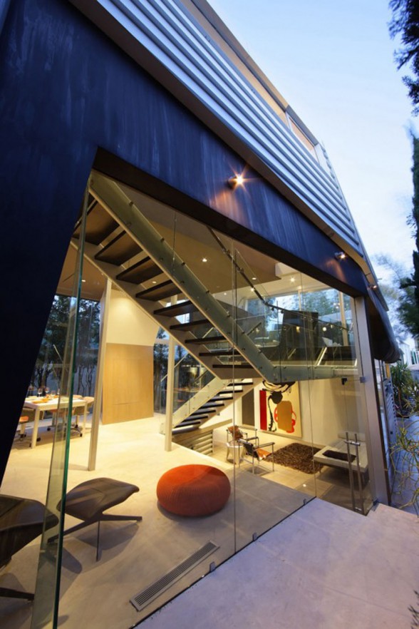Modern Green Houses Design - Guest Room