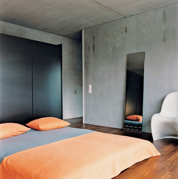 Modern and Minimalist Prefab House Design by Felix Oesch - Bedroom