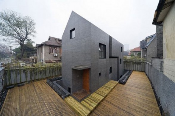 Nanjing Slit House – Minimalist House Plans