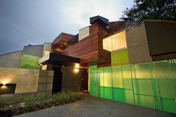 Puzzle-shaped House, an Experimental Green House Design - Garage