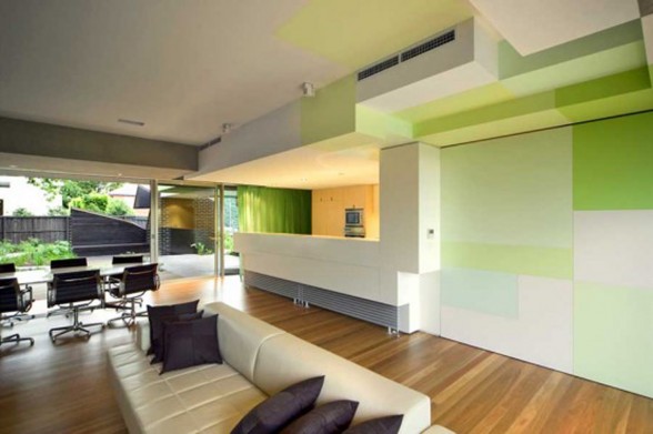 Puzzle-shaped House, an Experimental Green House Design - Livingroom