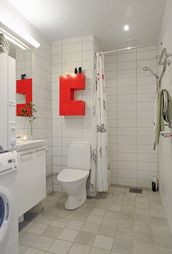 Small Space Apartment - Bathroom