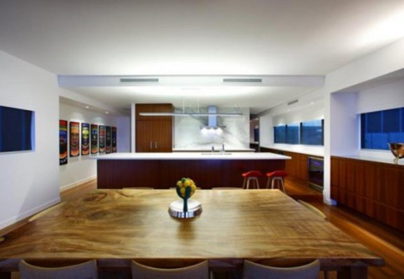 Two Level Beach House Architecture in Australia - Dining Room