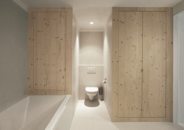 Wooden and White Interiors Apartment Idea - Toilet