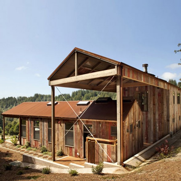 Cool Barn House by CCS Architecture San Francisco