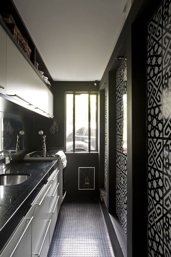 GT House, A Modern Apartment Ideas in Brazil - Bathroom