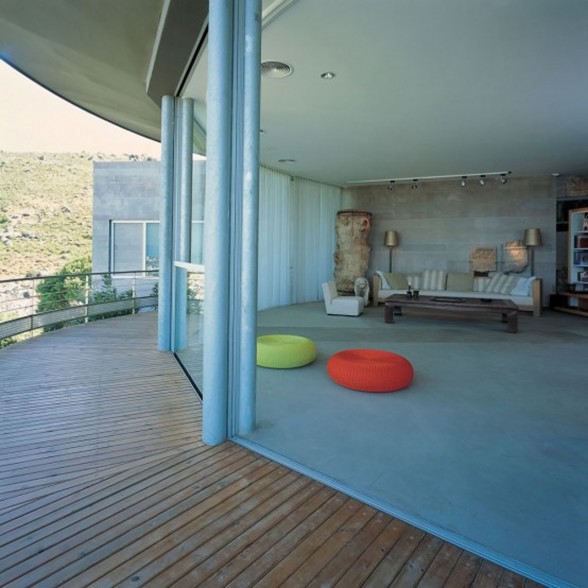 Pools on The Roof House Plans in Turkey - Livingroom