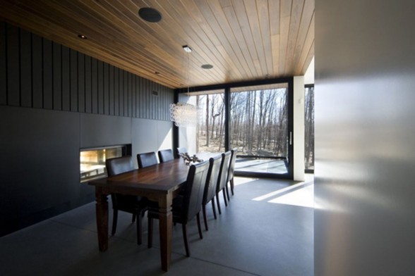 Quebec Contemporary Mountain Home Plans - Dining Room