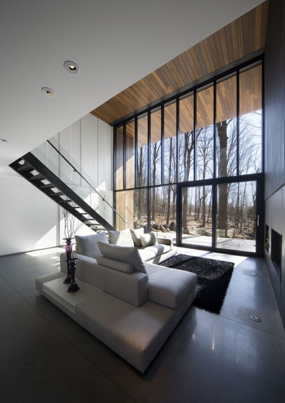 Quebec Contemporary Mountain Home Plans - Livingroom