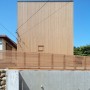Simple Design Wooden House Architecture in Japan: Simple Design Wooden House Architecture In Japan   Garden