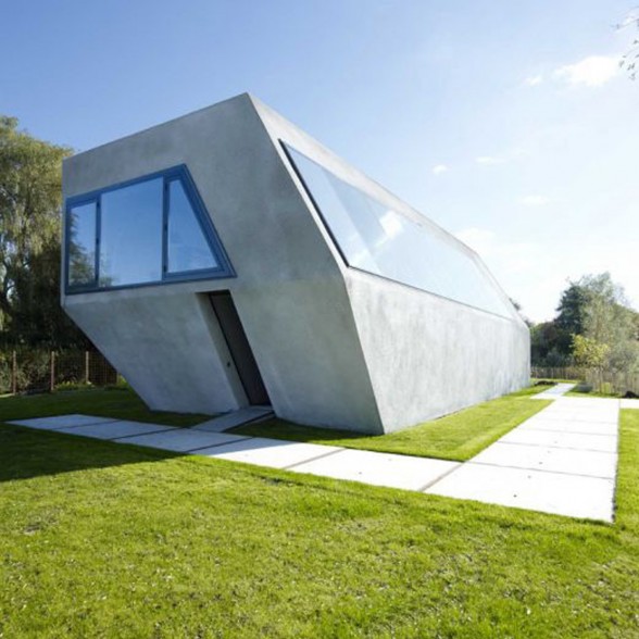 Sodae House, Unusual Angled Glass House Design - Architecture