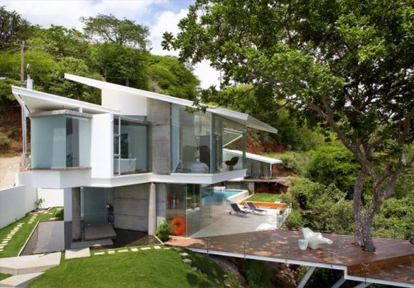Beautiful Tropical Home, Casa Ron Ron House Design in Costa Rica
