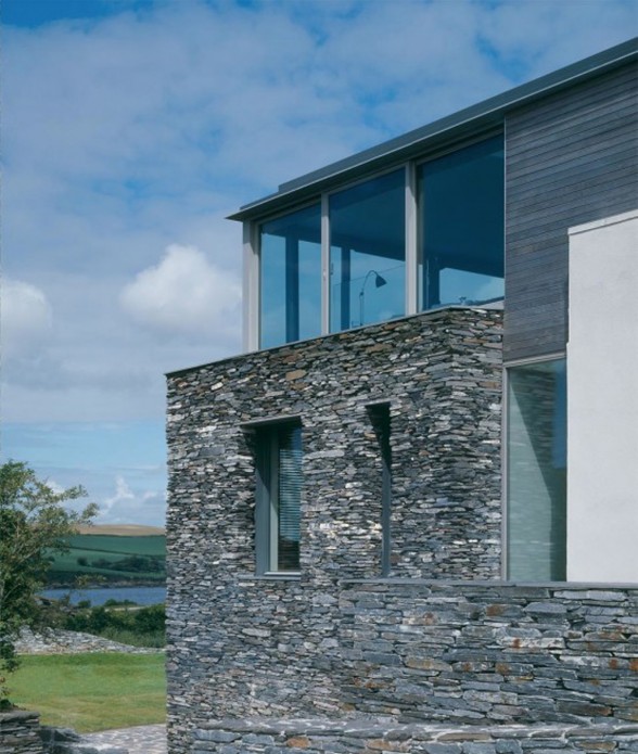 Camel Quarry House, Stone House with Great View - Windows