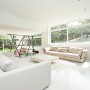 Elegant Contemporary Villa in Sleek White Themes: Elegant Contemporary Villa In Sleek White Themes   Living Room
