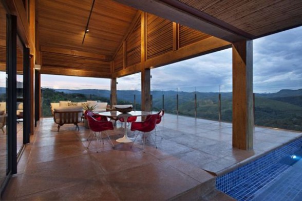 Rock and Wood Combination, Mountain House from David Guerra Architecture - Terraces