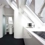 Small Loft Apartment, A Beautiful Design from Queeste Architecten: Small Loft Apartment, A Beautiful Design From Queeste Architecten   Bathroom