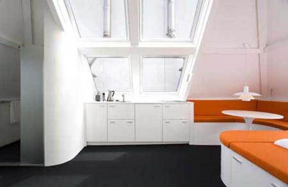 Small Loft Apartment, A Beautiful Design from Queeste Architecten - Kitchen