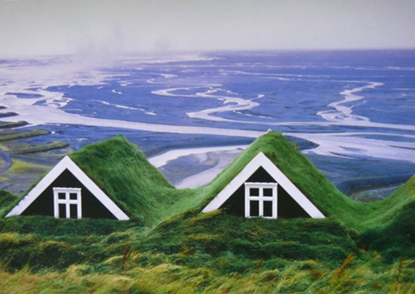 Traditional Icelandic House, Beautiful Green Building - Views