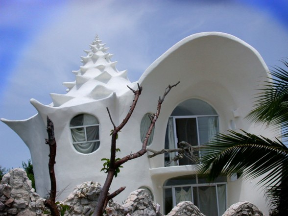 Unique House Design, The Conch-Shell House
