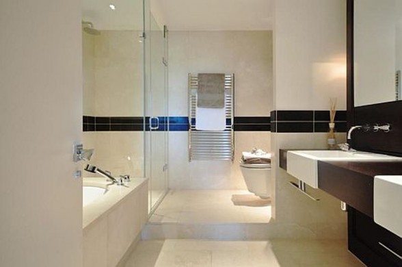 Elite London Lodge, Luxurious Living Place in Atkins Lodge - Bathroom