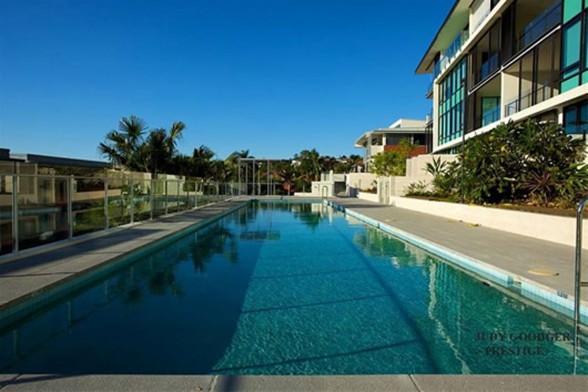 Executive Living Space, Dream Contemporary Apartment Design by Judy Goodger - Swimming Pool Facilities