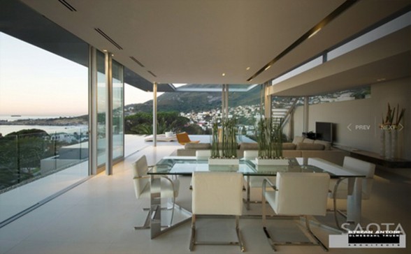 First Crescent House, Magnificent Architecture from Saota - Dining Room