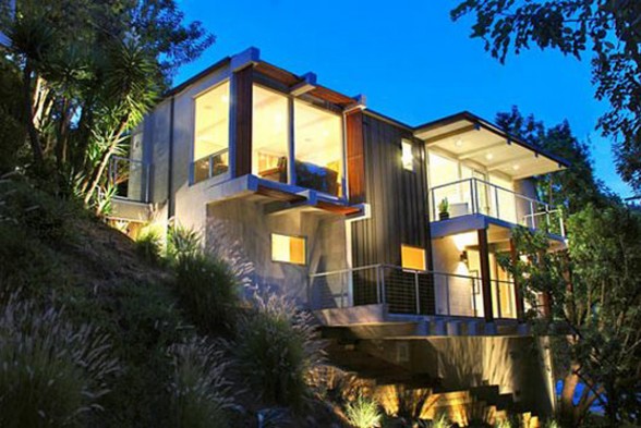 Green Environment House in Hollywood Hills, a Michael Parks Design