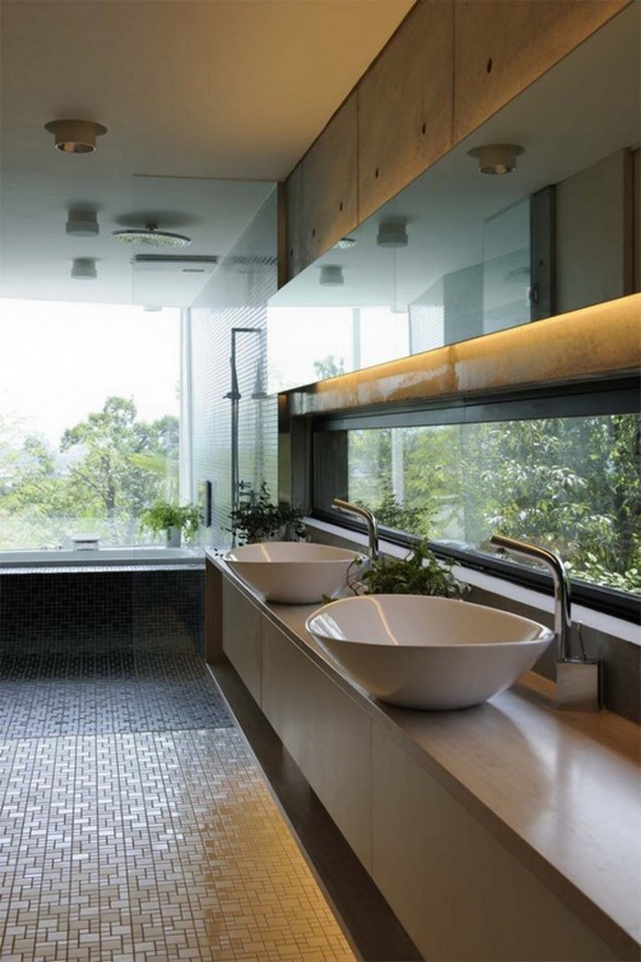 Hills House in Kyoto, Wonderful Space Configuration Architecture - Bathroom