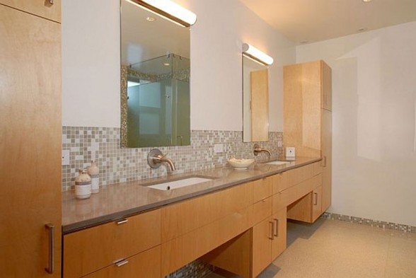 Broadway Residences, Beautiful Family Living Space from Stephen Vitalich Architects - Bathroom