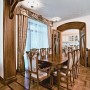 Classic and Elegant Apartment with Floral Decoration in Moscow: Classic And Elegant Apartment With Floral Decoration In Moscow Dining Room
