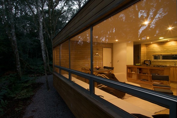 Contemporary Forest Residence Design, The Sao Chico Retreat - Glass Facade