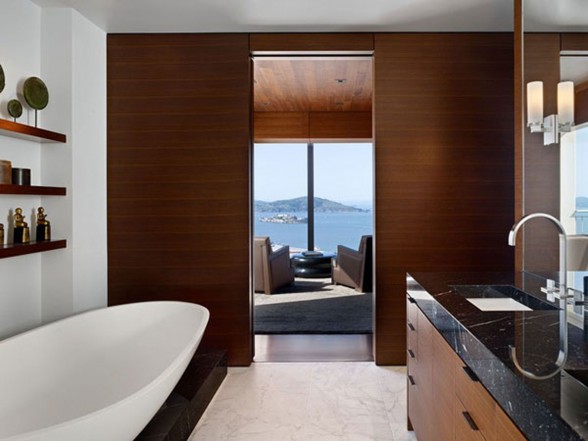 Elegant Apartment for Young Professional - Bathroom