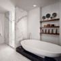 Elegant Apartment for Young Professional: Elegant Apartment For Young Professional   Bathtub