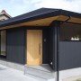 Japanese Pentagonal House, Beautiful Modern and Traditional Mixing: Japanese Pentagonal House, Beautiful Modern And Traditional Mixing   Entrance