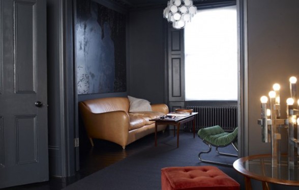 Location 78, Dark Interiors Ideas for Your Dream Homes - Livingroom