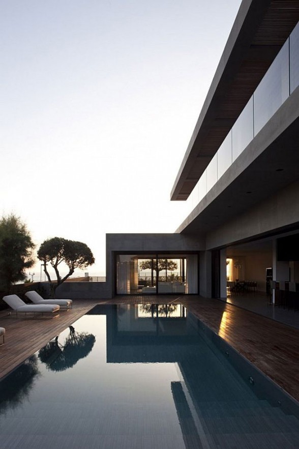 Minimalist and Simple House Design by Pizto Kedem Architect  - Panoramic View