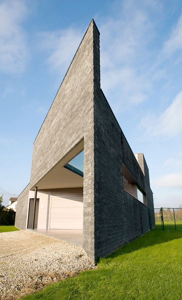 Modern Brick House Design with Irregular Shape Architecture