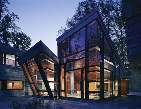Modern Glass House Design from David Jameson Architect